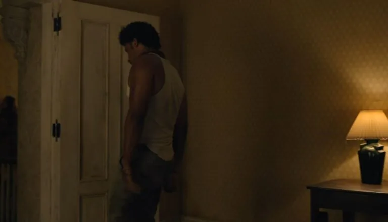 Картинка к «1 сезон 2 серия»